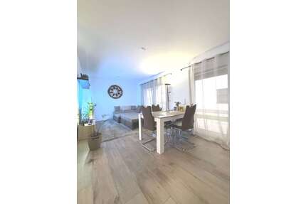 Wohnung zum Mieten in Kelsterbach 1.385,00 € 74 m²