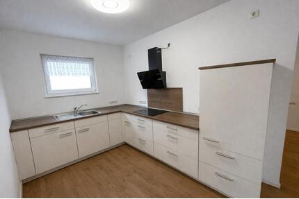 2-Zimmer Wohnung mit Balkon & Einbauküche - Oberhausen Alt-Oberhausen