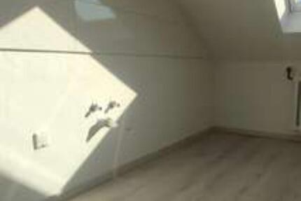 Schöne Dachgeschosswohnung mit 65 m² in Hattingen!