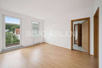Haus zum Kaufen in Hainichen 199.700,00 € 180.52 m²