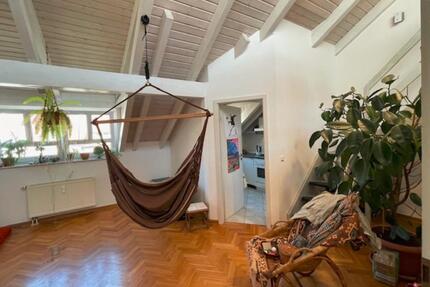 Helle Maisonette Wohnung mit Einbauküche ab April zu vermieten - Erfurt Johannesvorstadt