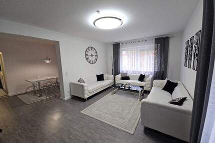 +++ Modernisierte 4.-Zi.-Whg. mit Kfz-Stellplatz +++ - Waldkraiburg