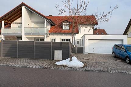 3 ZKB, Wohnung,97qm, zu vermieten, incl. Garage, Keller, Speicher - Kösching