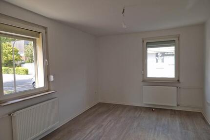 Stop! 3-Zimmer-Wohnung - 476,00&nbsp;EUR Kaltmiete, ca.&nbsp; 54,50&nbsp;m&sup2; in Dortmund (PLZ: 44359) Mengede