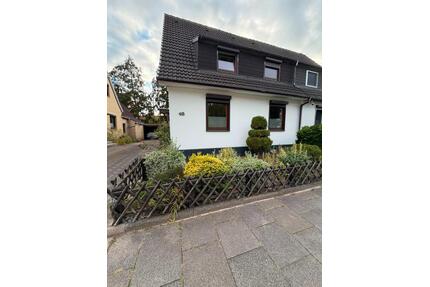 Stilvolle moderne 2-Zimmer-Wohnung m. Garten in Bremen-Hemelingen