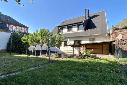 Haus zum Kaufen in Lorch 399.000,00 € 433 m²