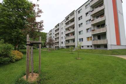 Wohnung zum Mieten in Gera 310,00 € 57.77 m²