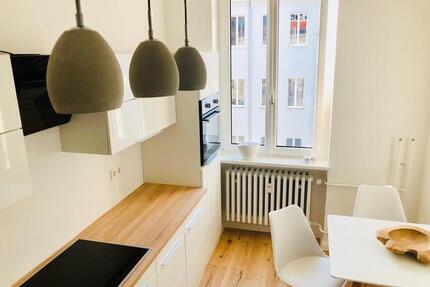 Stilvolle 2-Zimmer Wohnung in Charlottenburg - Berlin Charlottenburg-Wilmersdorf