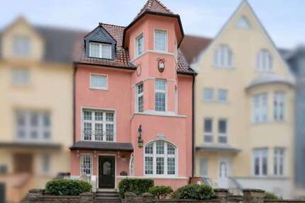 Haus zum Kaufen in Essen 690.000,00 € 219 m²