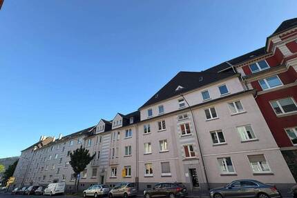 Zentral, komfortabel, gut geschnitten – 2-Zimmer-Wohnung in Essen-Holsterhausen