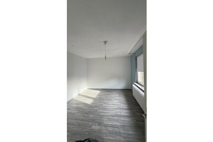 3er WG Neugründung - 520,00&nbsp;EUR Kaltmiete, ca.&nbsp; 76,00&nbsp;m&sup2; in Frankfurt am Main (PLZ: 65929) Unterliederbach