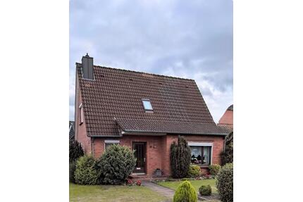 Gepflegtes EFH in Lohne mit Baureserve - Lohne (Oldenburg)