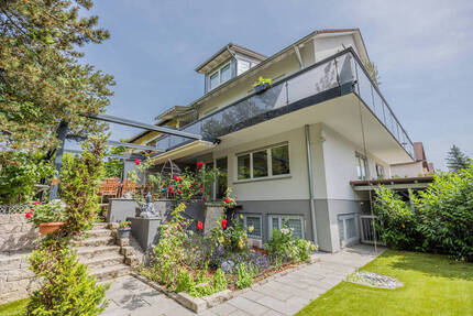 Wohnen und vermieten! Schönes 3-Familienhaus in Singen-Nord
