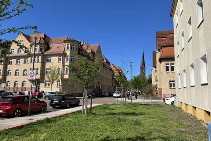 Wohnung zum Mieten in Halle (Saale) 320,00 € 43 m²