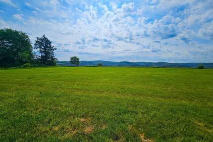 Rarität in fast Alleinlage hoch über dem Siegtal! Nur ca. 6 km bis Eitorf.
