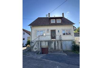 Haus zum Kaufen in Schöntal Sindeldorf 129.000,00 € 125 m² - Schöntal / Sindeldorf