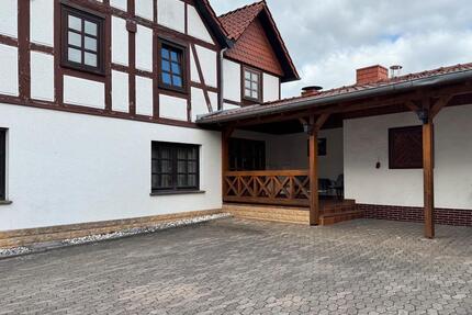 Großes Wohnhaus - 149.000,00&nbsp;EUR Kaufpreis, ca.&nbsp; 310,00&nbsp;m&sup2; in Nentershausen (PLZ: 36214)