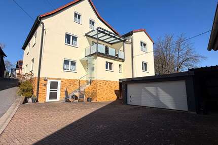 Haus zum Kaufen in Lichtenfels Buch am Forst 319.000,00 € 289 m² - Lichtenfels / Buch am Forst