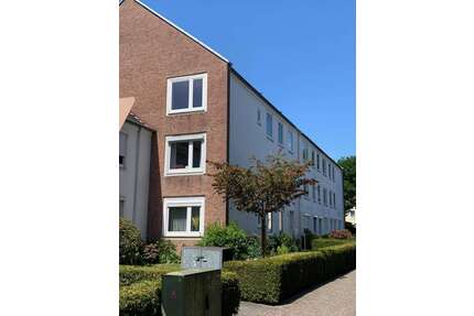 Wohnung zum Kaufen in Oldenburg 229.000,00 € 100.83 m²
