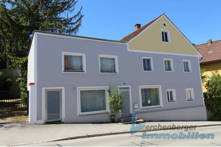 *** Stadthaus mit Potenzial in Landau a.d.Isar *** - Landau an der Isar