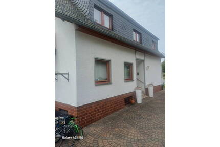 Einfamilienhaus mit Einliegerwohnung - Norath