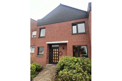 Haus zum Mieten in Kranenburg 950,00 € 120 m²