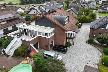 Haus zum Kaufen in Neuenrade Altenaffeln 599.000,00 € 456 m² - Neuenrade / Altenaffeln