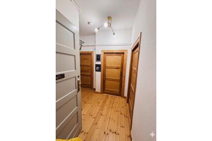 WG Zimmer in Zehlendorf - 670,00&nbsp;EUR Kaltmiete, ca.&nbsp; 63,00&nbsp;m&sup2; in Berlin (PLZ: 12165) Steglitz-Zehlendorf