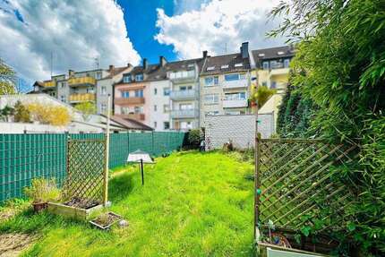 Haus zum Kaufen in Essen 899.000,00 € 359.04 m²