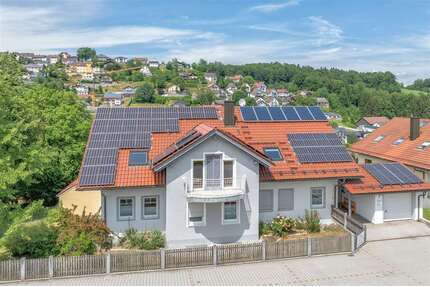 Wohnung zum Kaufen in Fürstenstein 350.000,00 € 144.97 m²