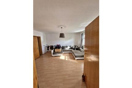 Wohnung zu vermieten - 380,00&nbsp;EUR Kaltmiete, ca.&nbsp; 60,00&nbsp;m&sup2; in Bad Lauterberg im Harz (PLZ: 37431)