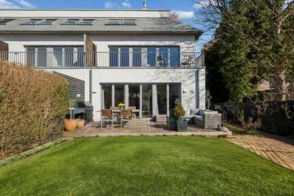 Haus zum Kaufen in Hamburg 1.440.000,00 € 160 m²