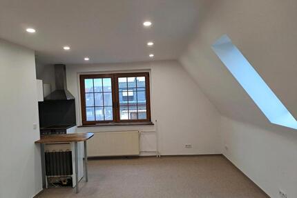 Zwei Zimmer wohnung in 12357 - 1.050,00&nbsp;EUR Kaltmiete, ca.&nbsp; 51,00&nbsp;m&sup2; in Berlin (PLZ: 12357) Neukölln