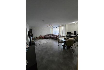 Helle modernesierte Wohnung in Ratingen