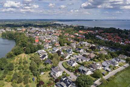 Haus zum Kaufen in Scharbeutz 1.395.000,00 € 391 m²