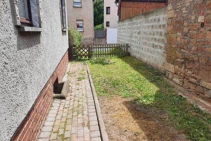 Einfamilienhaus in der Natur - 47.500,00&nbsp;EUR Kaufpreis, ca.&nbsp; 120,00&nbsp;m&sup2; in Heringen/Helme (PLZ: 99765)