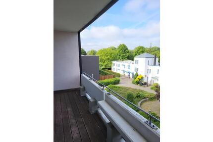 1-Zimmerwohnung mit Loggia + Kellerraum - Braunschweig Lehndorf-Watenbüttel