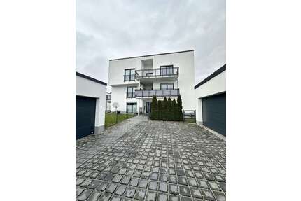 Wohnung zum Kaufen in Burglengenfeld 305.000,00 € 83.72 m²
