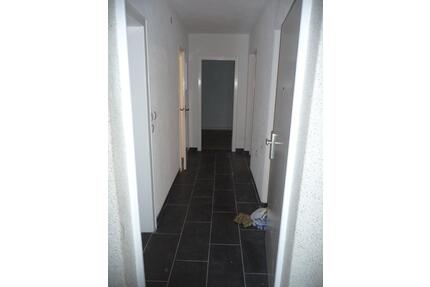 3 Zimmer Wohnung. Erdgeschoss. Renoviert. 60 m2. Ruhig, landlich - Seehausen (Altmark)