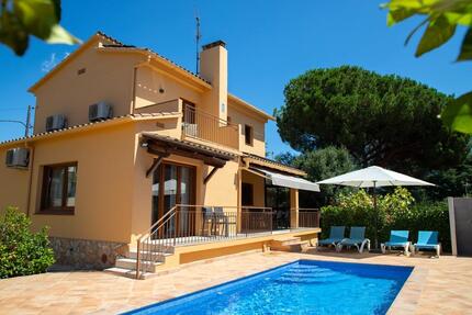 Costa Brava - FH mit Pool für bis zu 8 Personen - Essen Stadtbezirk IV