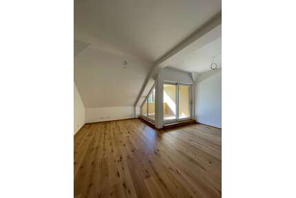 Wohnung zum Mieten in Leipzig 1.175,68 € 106.88 m²
