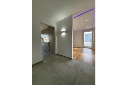 Kernsanierte 3,5-Zimmer-Wohnung mit zwei Balkonen in ruhiger Feld - Böblingen Dagersheim