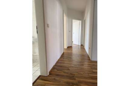 Wohnung zum Mieten in Schöningen 403,00 € 67.18 m²