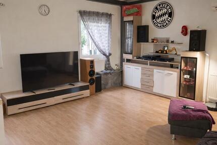 Information zur Wohnung - 700,00&nbsp;EUR Kaltmiete, ca.&nbsp; 75,00&nbsp;m&sup2; in Hilzingen (PLZ: 78247)