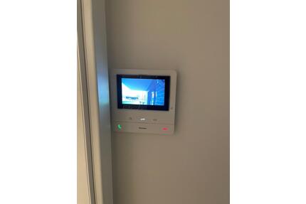 Moderne 3-Zimmer-Wohnung - 1.700,00&nbsp;EUR Kaltmiete, ca.&nbsp; 100,00&nbsp;m&sup2; in Neu Wulmstorf (PLZ: 21629)