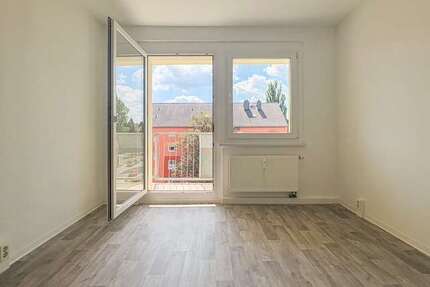 Wohnung zum Mieten in Chemnitz 270,00 € 50.66 m²