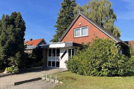 Praxisgebäude mitten in der Stadt - Schortens Heidmühle