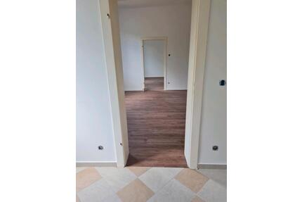 Nagelneu renovierte 120 m2 Altbauwohnung an der Ruhr in Jülich