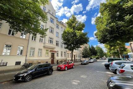 Exklusive Maisonette-Eigentumswohnung mit Charme und Potenzial - Leipzig Anger-Crottendorf