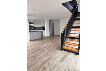Wohnung zum Mieten in Frankfurt 2.200,00 € 131 m²